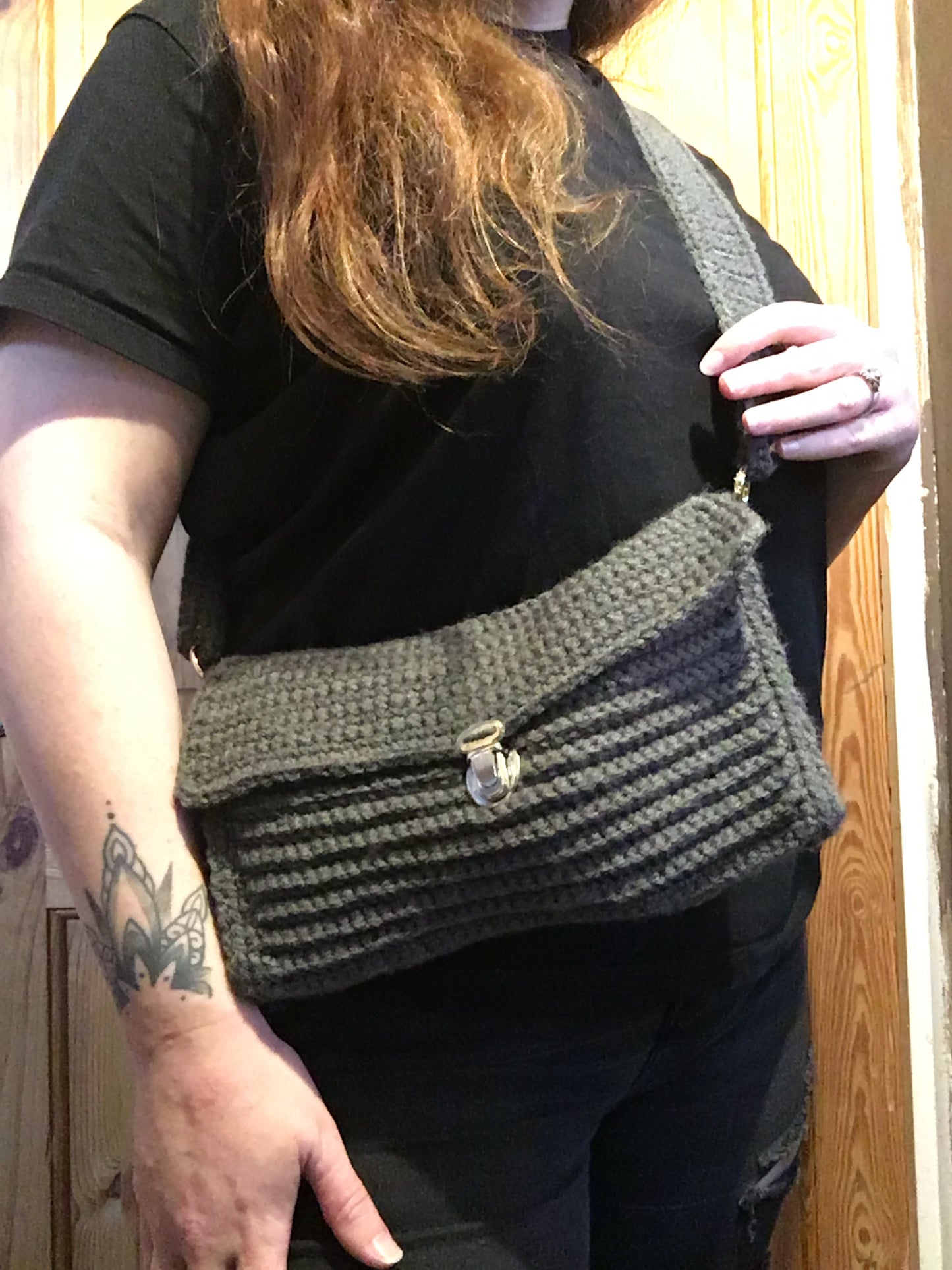 Cross body crochet bag